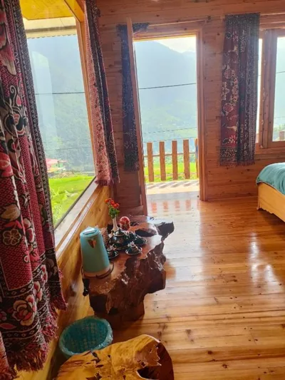 Deluxe King Studio — Hmong Wooden Home